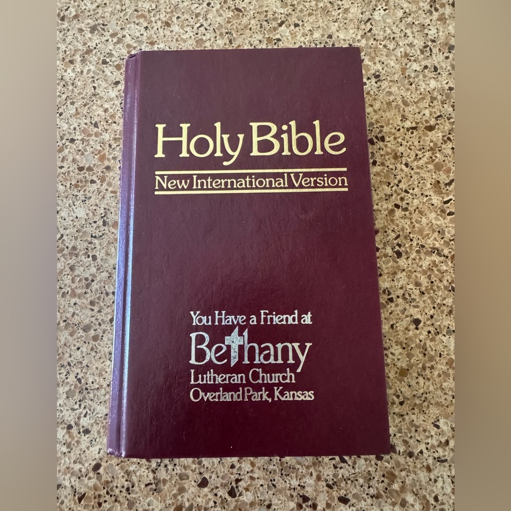 Holy Bible New International Version 1984 International Bible Society 00172